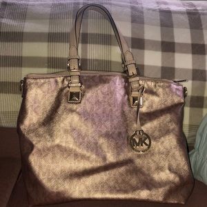 Michael Kors purse